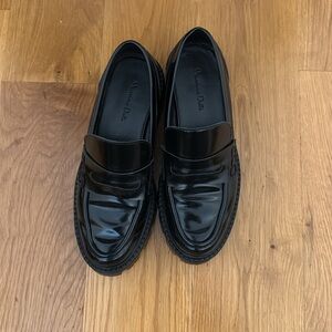 Women’s Black Massimo Dutti Loafers